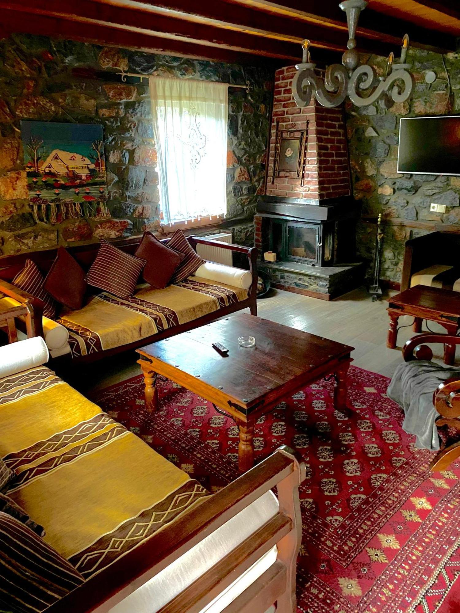 Chalet Asteras Tou Vorra Agios Athanasios  Bagian luar foto